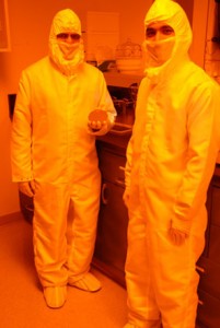 I ricercatori presso l'Istituto nello sviluppo integrato - Laboratorio Nanosistemi - stanno sviluppando nanosensori per identificare la firma mel respiro odori che viene prodotta tramite gli odori del respiro umano, da specifici composti organici volatili che vengono creati dai processi metabolici che portano alla ipoglicemia