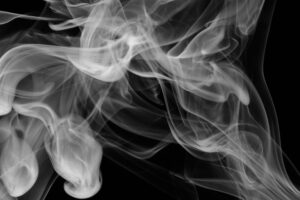 Il Fumo Logora anche le Articolazioni: L’Allarme dei Reumatologi nella Giornata Mondiale senza Tabacco