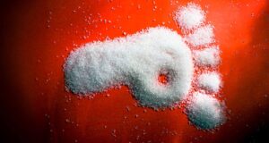 Piedi al centro: guida essenziale alla cura del piede diabetico (con le migliori creme all’urea)